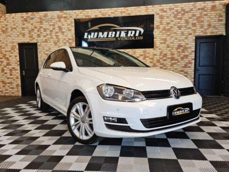 VOLKSWAGEN - GOLF - 2015/2015 - Branca - R$ 86.900,00