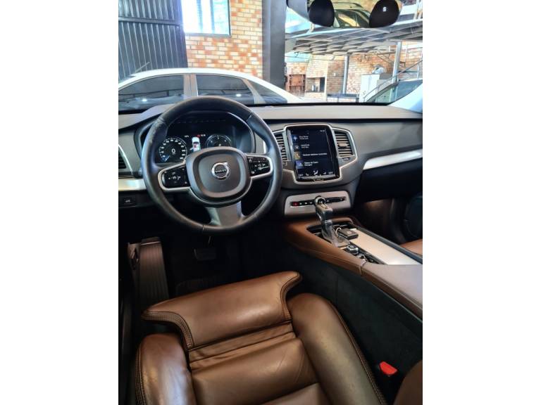 VOLVO - XC90 - 2018/2018 - Cinza - R$ 189.900,00