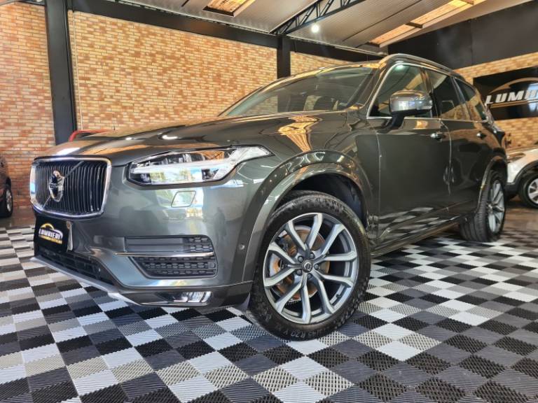 VOLVO - XC90 - 2018/2018 - Cinza - R$ 189.900,00