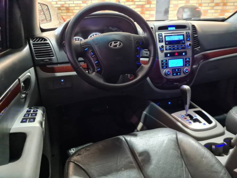 HYUNDAI - SANTA FÉ - 2007/2008 - Prata - R$ 39.900,00