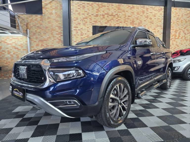 FIAT - TORO - 2021/2022 - Azul - R$ 139.900,00