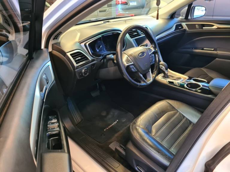 FORD - FUSION - 2013/2013 - Branca - R$ 68.900,00