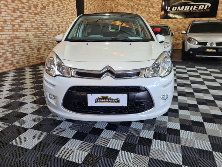CITROËN - C3 - 2016/2017 - Branca - R$ 46.900,00