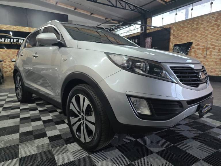 KIA MOTORS - SPORTAGE - 2013/2014 - Prata - R$ 77.900,00