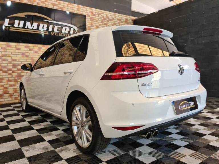 VOLKSWAGEN - GOLF - 2015/2015 - Branca - R$ 86.900,00