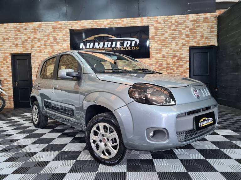 FIAT - UNO - 2012/2012 - Cinza - R$ 33.900,00