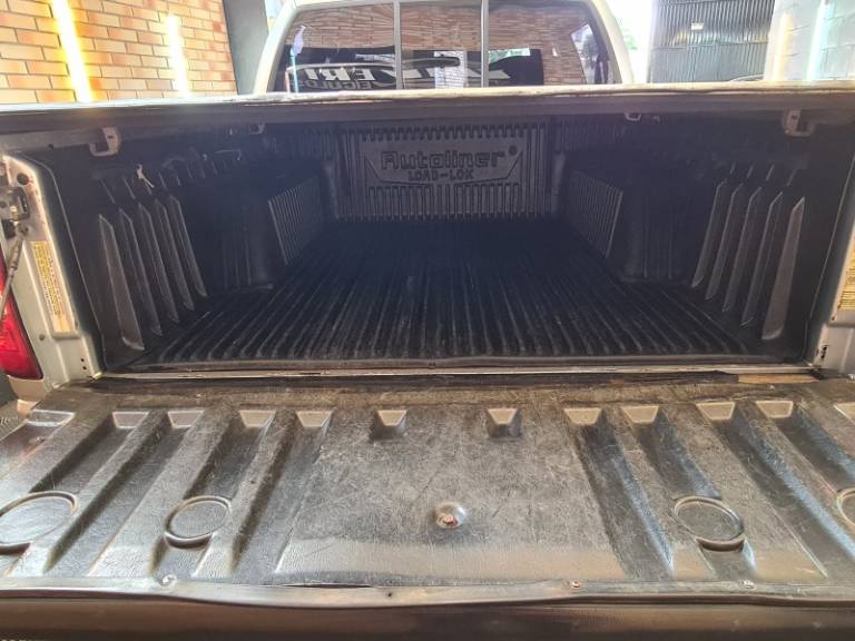 CHEVROLET - S10 - 2007/2008 - Prata - R$ 71.900,00