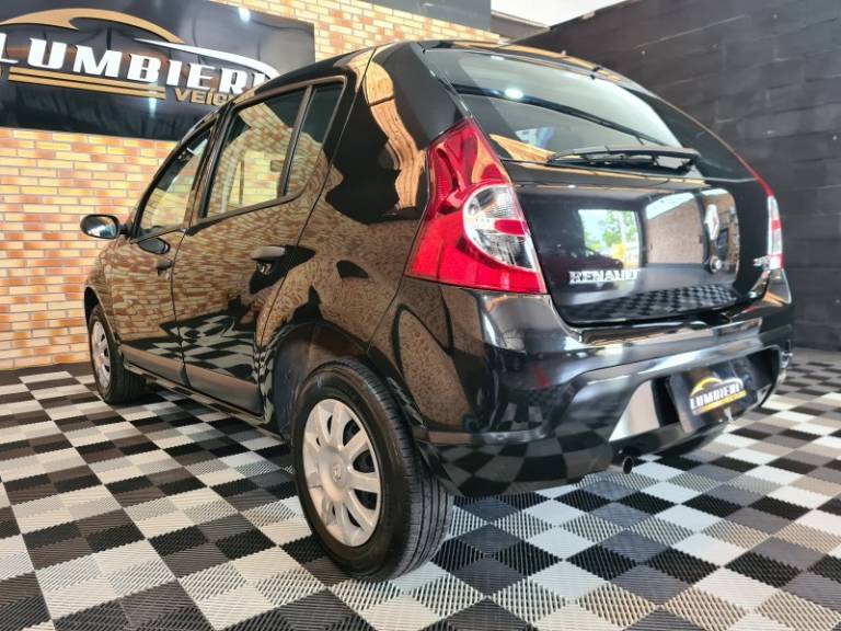 RENAULT - SANDERO - 2009/2009 - Preta - R$ 26.900,00