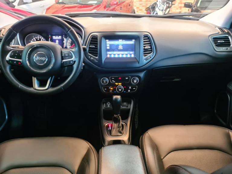 JEEP - COMPASS - 2017/2018 - Branca - R$ 91.900,00