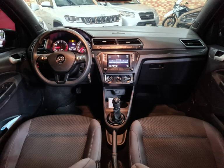 VOLKSWAGEN - GOL - 2017/2018 - Vermelha - R$ 51.900,00