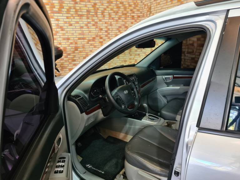 HYUNDAI - SANTA FÉ - 2007/2008 - Prata - R$ 39.900,00