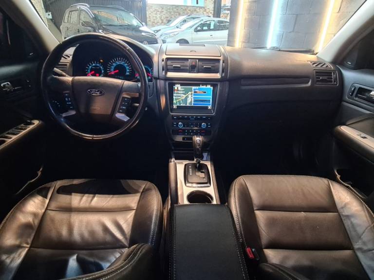 FORD - FUSION - 2009/2010 - Preta - R$ 54.500,00