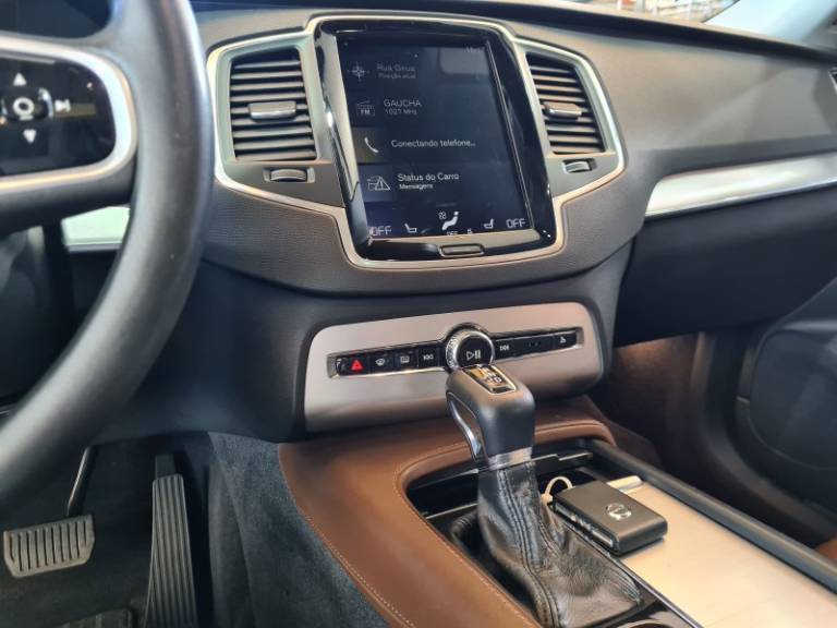 VOLVO - XC90 - 2018/2018 - Cinza - R$ 189.900,00
