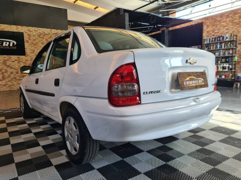 CHEVROLET - CLASSIC - 2009/2009 - Branca - R$ 23.900,00