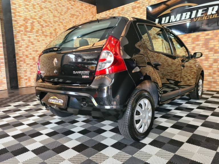 RENAULT - SANDERO - 2009/2009 - Preta - R$ 26.900,00