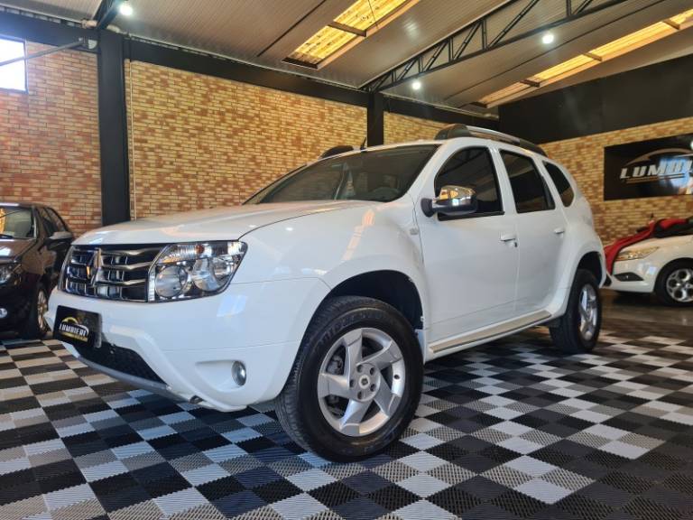 RENAULT - DUSTER - 2012/2013 - Branca - R$ 46.900,00