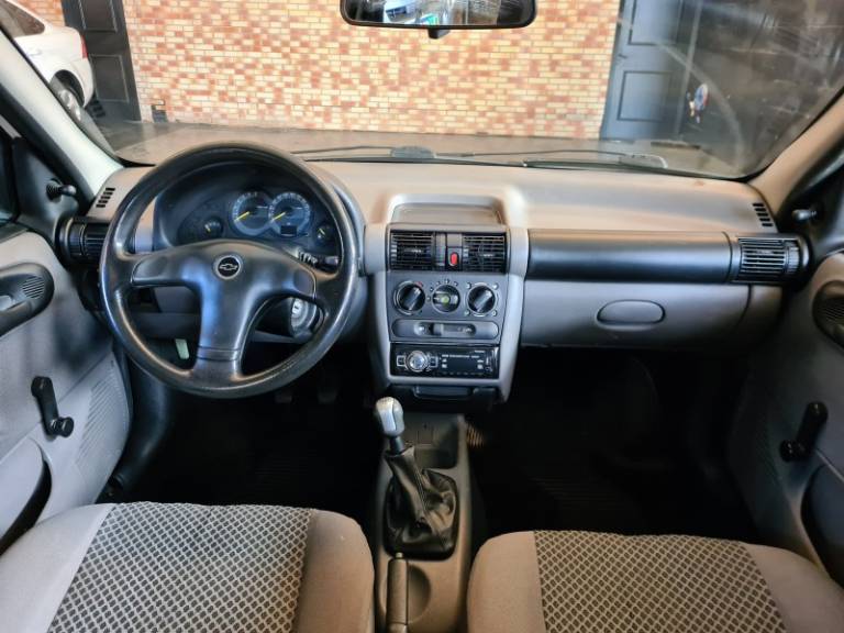 CHEVROLET - CLASSIC - 2009/2009 - Branca - R$ 23.900,00