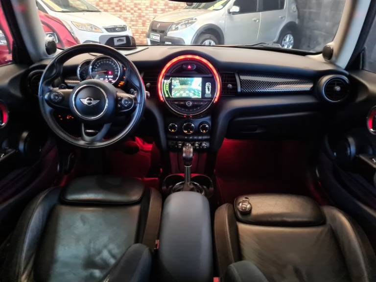 MINI - COOPER - 2016/2017 - Preta - R$ 114.900,00